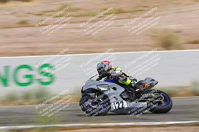 media/Jun-04-2022-WERA (Sat) [[b852bbbd55]]/Race 9 LW Twins Superbike V6 LW D Superstock/